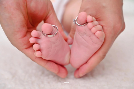 黄南孕妇两个月肚子疼